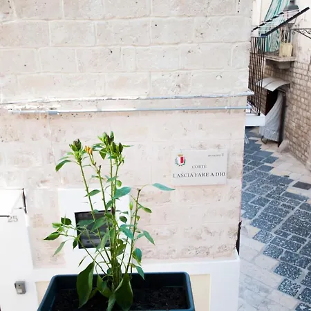 Just Here - Lascia Fare A Dio Bari