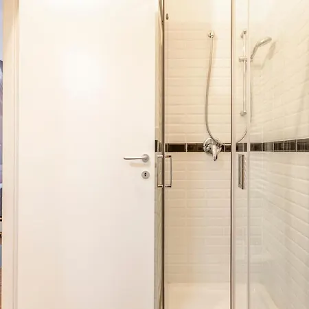 Just Here - Lascia Fare A Dio Bari